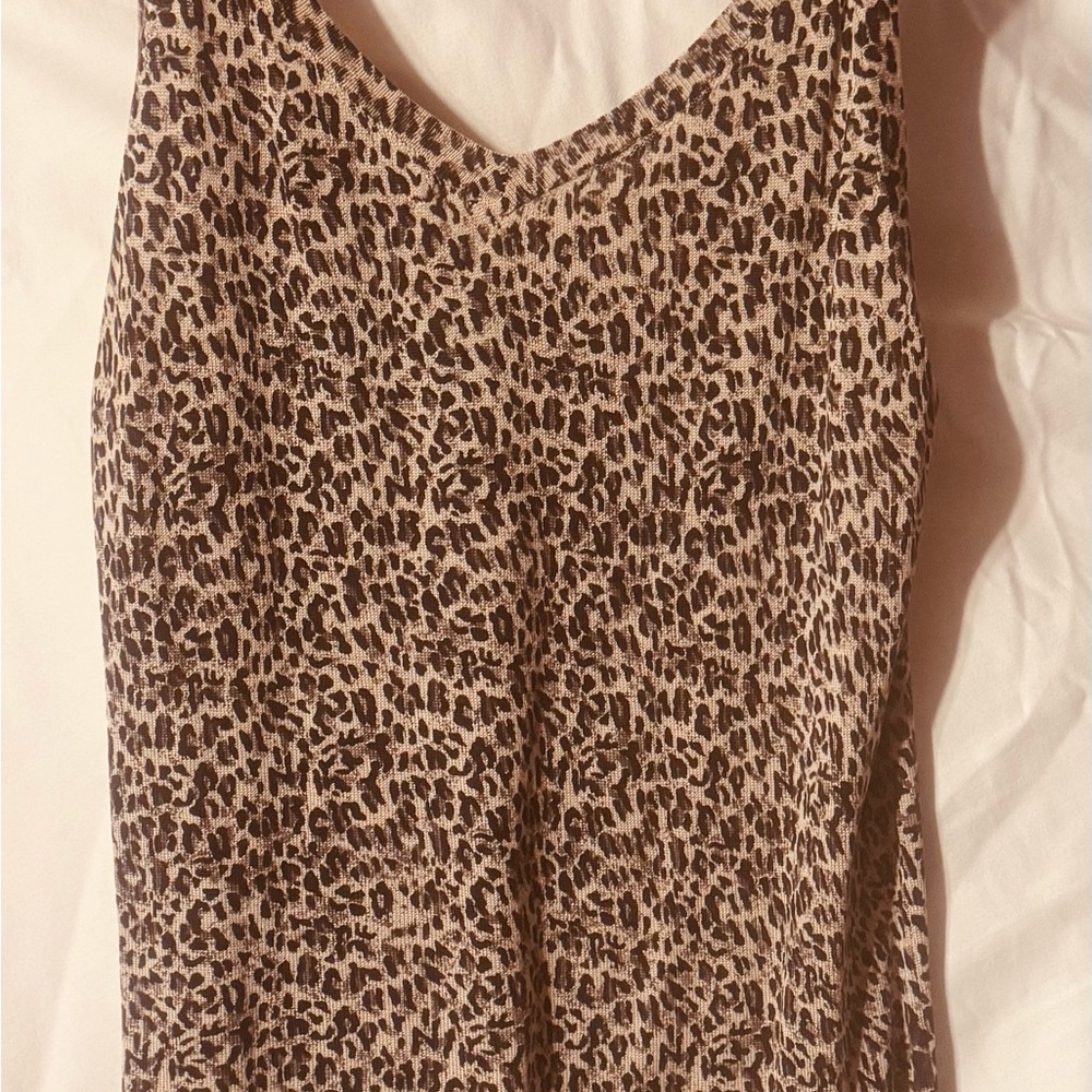 Leopard Print Sleeveless Top